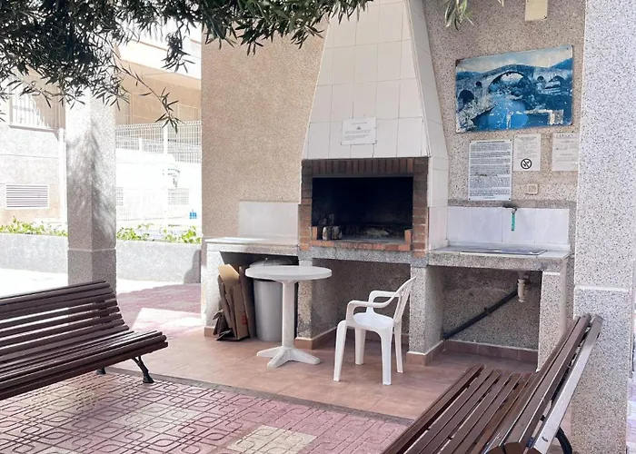 Perfect Pool Llm Apartment